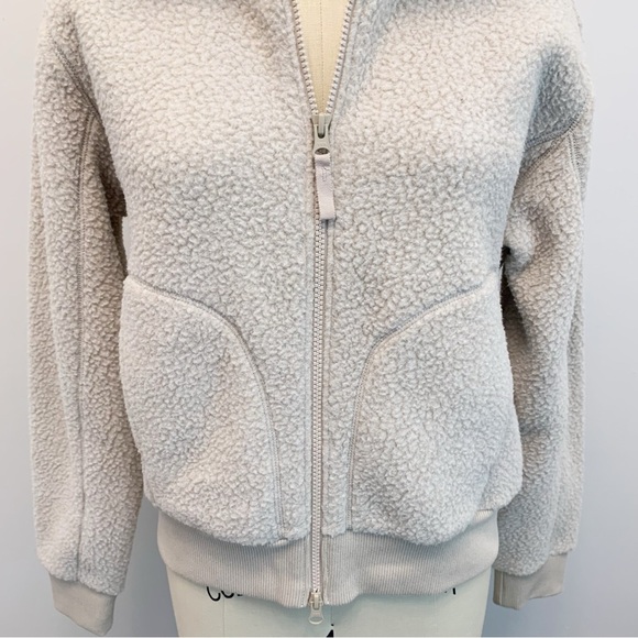 Everlane The Renew Teddy Bomber Oatmeal Small - Picture 5 of 13